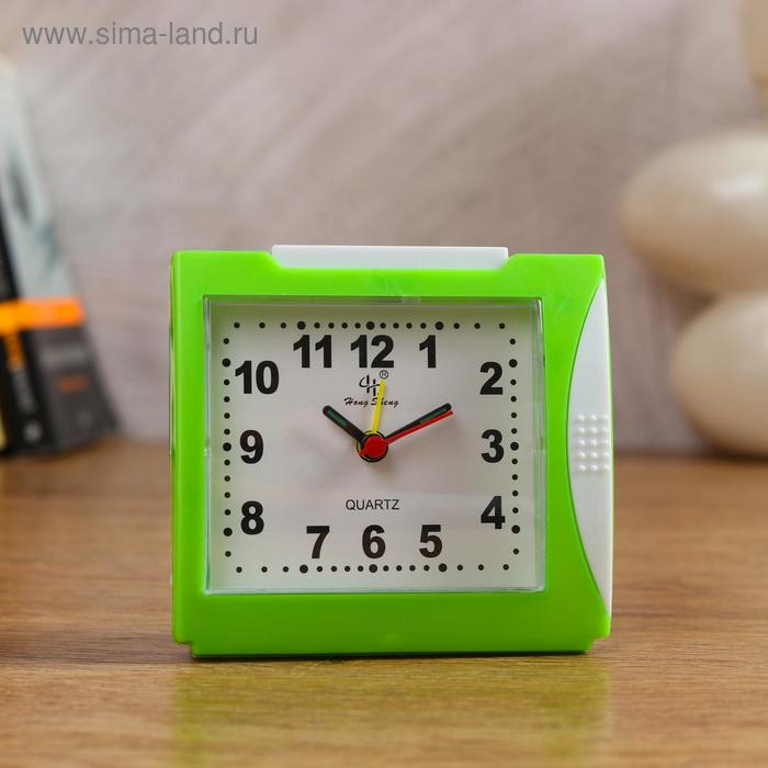 Будильник "Классика", стрелки светятся в темноте, 10.5 х 10 см, микс
Будильник "Классика", стрелки светятся в темноте, 10.5 х 10 см, микс