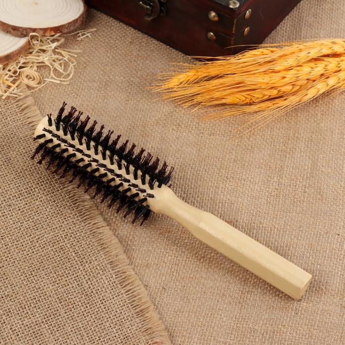 Брашинг, d = 2,2/4,5 × 22 см, комбинированная щетина, цвет «светлое дерево»
Брашинг, d = 2,2/4,5 × 22 см, комбинированная щетина, цвет «светлое дерево»