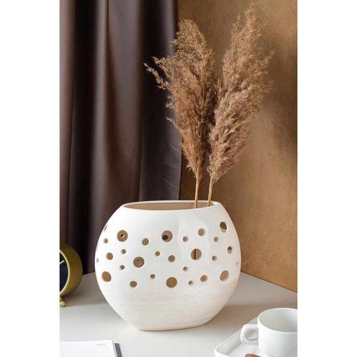 Ваза керамическая "Лотос", настольная, сквозная резка, белая, 22 см
Ваза керамическая "Лотос", настольная, сквозная резка, белая, 22 см