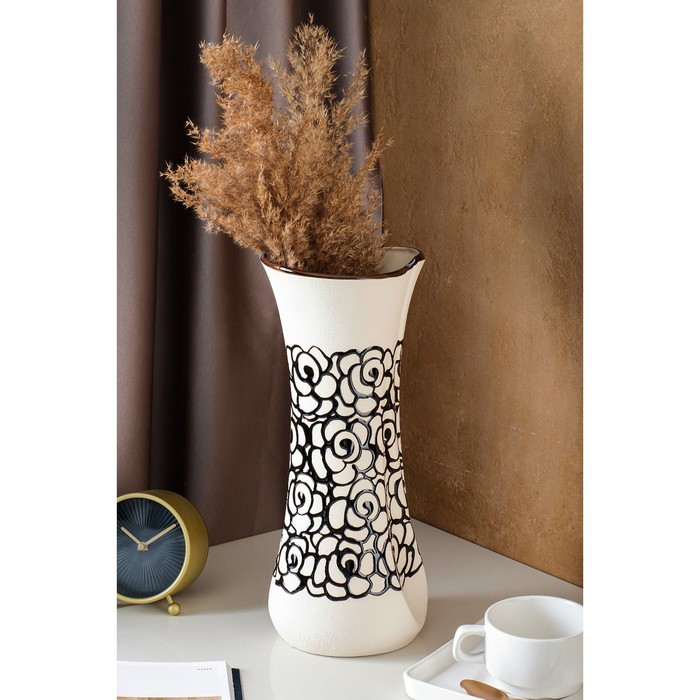 Ваза керамическая "Румба", настольная, роза, чёрно-белая, 36 см
Ваза керамическая "Румба", настольная, роза, чёрно-белая, 36 см