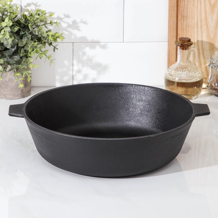 Сковорода чугунная литая, d=28 см, с двумя ушками, цвет чёрный 
Сковорода чугунная литая, d=28 см, с двумя ушками, цвет чёрный