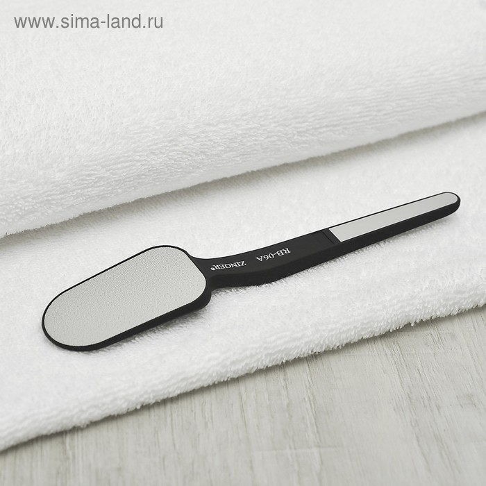 Тёрка для ног, лазерная, двусторонняя, прорезиненная ручка, 19 см, цвет чёрный, RB-06-A 
Тёрка для ног, лазерная, двусторонняя, прорезиненная ручка, 19 см, цвет чёрный, RB-06-A