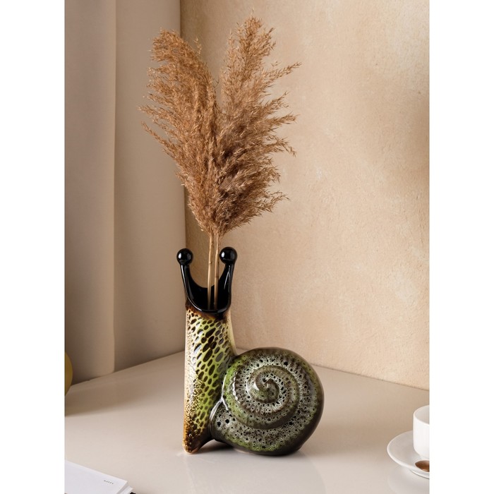 Ваза керамическая "Улитка", настольная, зелёная, 27 см, авторская работа
Ваза керамическая "Улитка", настольная, зелёная, 27 см, авторская работа