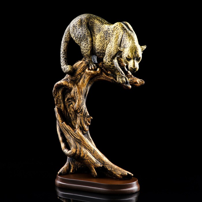 Статуэтка "Леопард на дереве", цветная, гипс, 24х11х42 см
Статуэтка "Леопард на дереве", цветная, гипс, 24х11х42 см