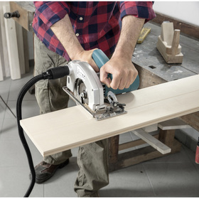 Пылесос Karcher WD 3 P Premium, 1000/200 Вт, 17 л, шланг 2 м, функция выдува 
Пылесос Karcher WD 3 P Premium, 1000/200 Вт, 17 л, шланг 2 м, функция выдува