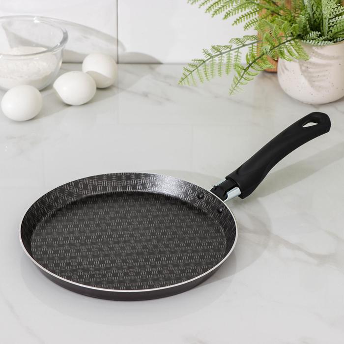 Сковорода блинная «Хозяюшка», d=22 см, пластиковая ручка, антипригарное покрытие, цвет бордовый
Сковорода блинная «Хозяюшка», d=22 см, пластиковая ручка, антипригарное покрытие, цвет бордовый