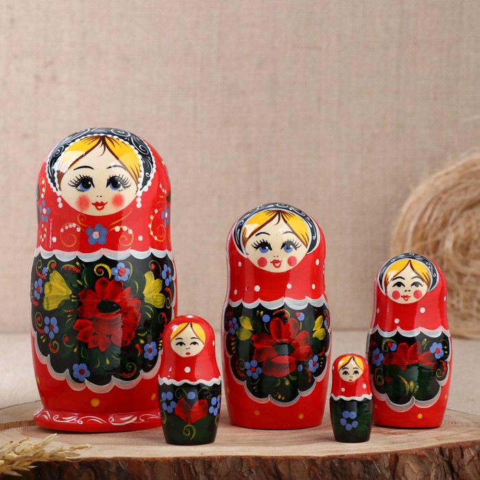 Матрёшка «Цветочная», красный платок, 5 кукольная, 17 см
Матрёшка «Цветочная», красный платок, 5 кукольная, 17 см