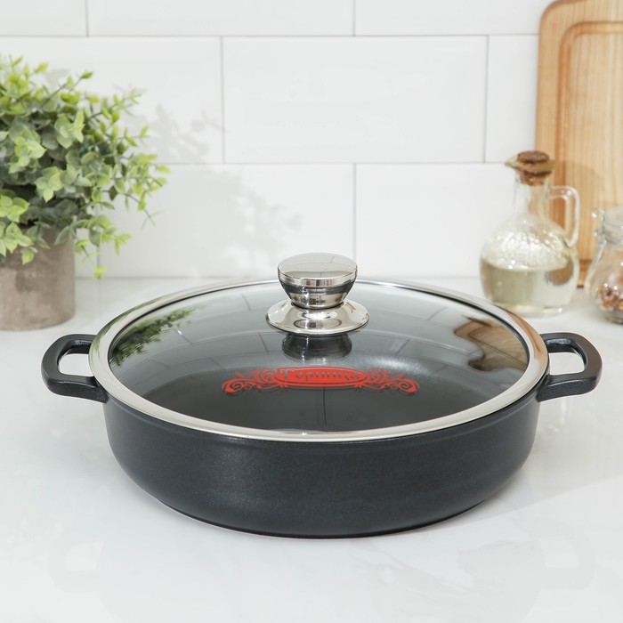 Жаровня «Классик», 3,5 л, d=28 cм, стеклянная крышка, антипригарное покрытие
Жаровня «Классик», 3,5 л, d=28 cм, стеклянная крышка, антипригарное покрытие