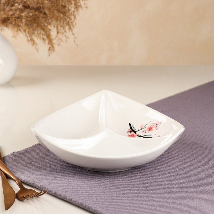 Менажница "Орешник", белая, с деколью, 22 см, микс
Менажница "Орешник", белая, с деколью, 22 см, микс