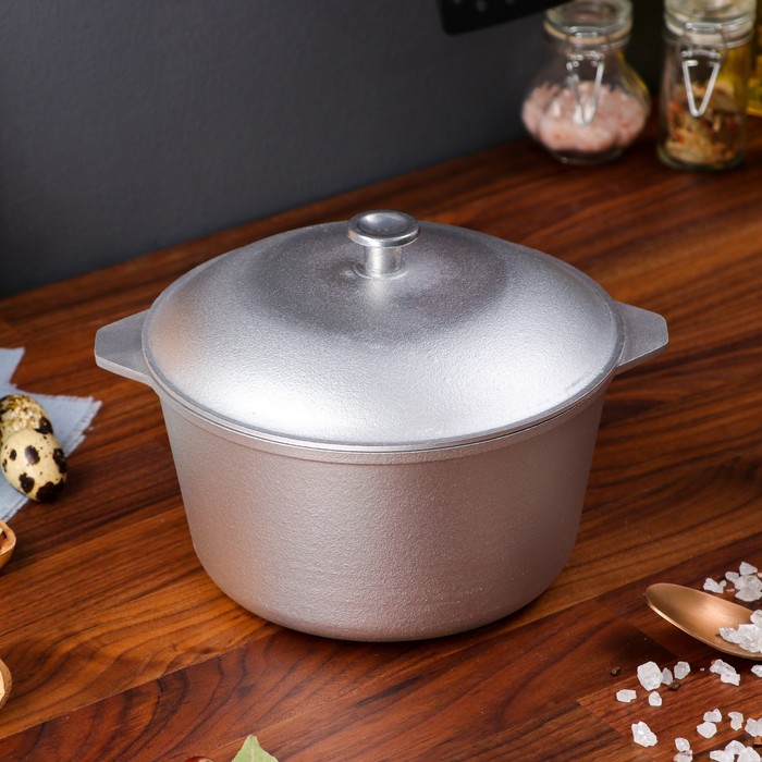 Казан алюминиевый "Туристический", 2 л, с литыми ручками и крышкой
Казан алюминиевый "Туристический", 2 л, с литыми ручками и крышкой