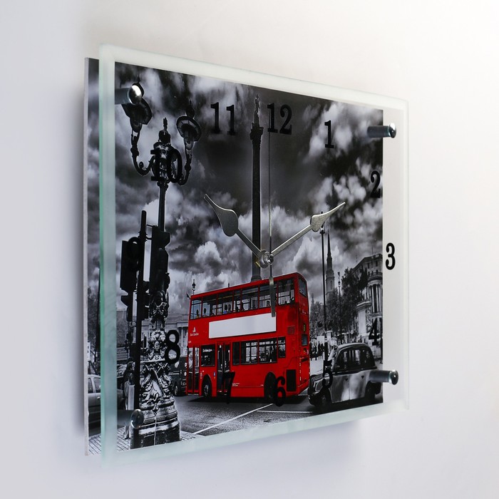 фото Часы-картина настенные, серия: город, "красный автобус", 25х35 см сюжет