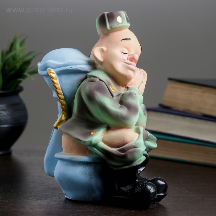 Копилка "Солдат" 22х16х9см
Копилка "Солдат" 22х16х9см