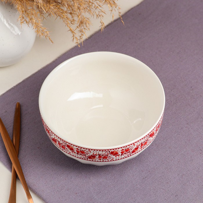 Салатник белый, с деколью, красная роспись, 0.7 л
Салатник белый, с деколью, красная роспись, 0.7 л
