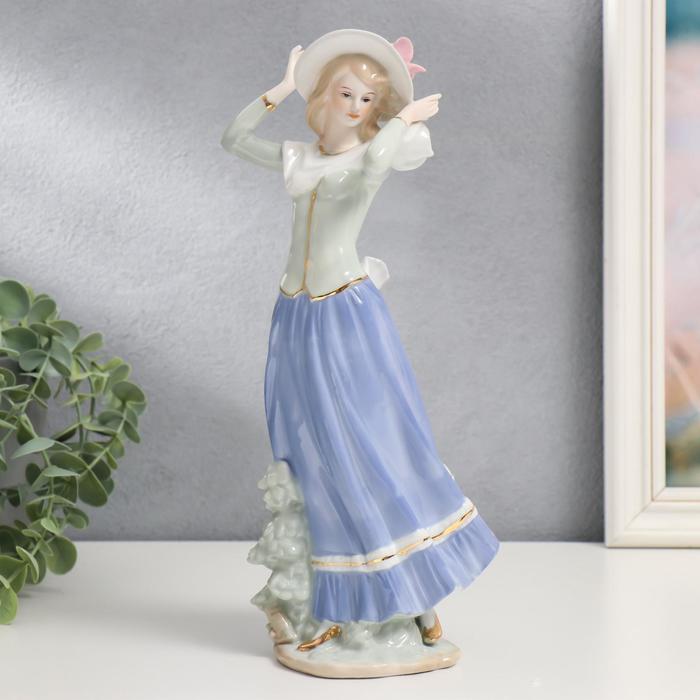 Сувенир керамика "Девушка с летящим шарфом" 30х14х9,5 см
Сувенир керамика "Девушка с летящим шарфом" 30х14х9,5 см