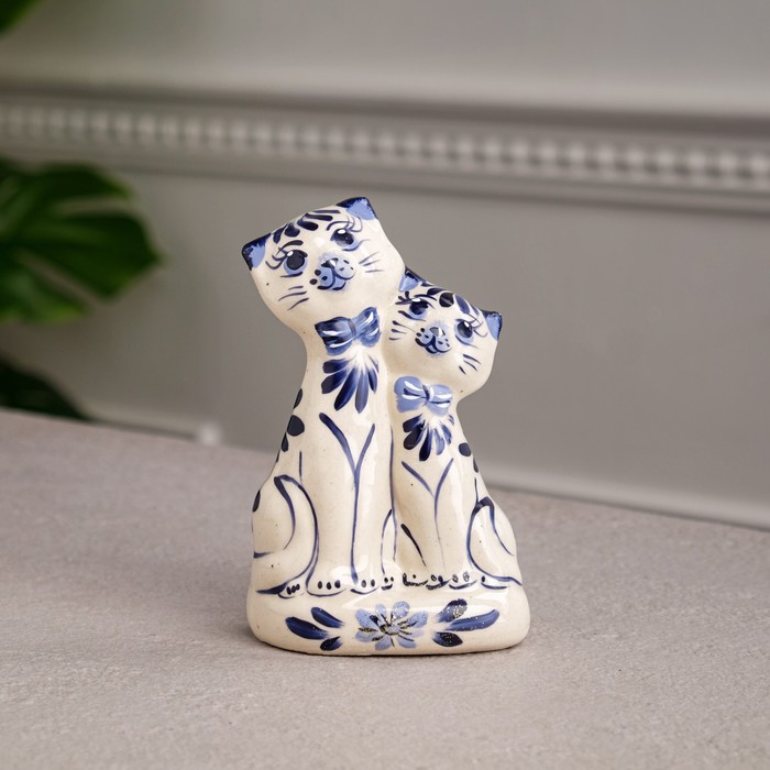 Статуэтка "Котики свидание", роспись, керамика, 13 см
Статуэтка "Котики свидание", роспись, керамика, 13 см