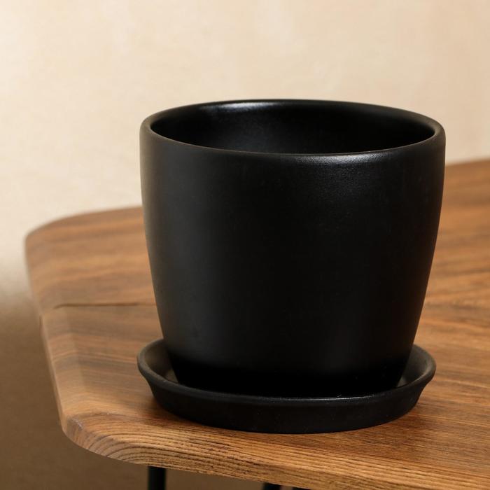 Горшок для цветов "Осень", глянец, чёрный, керамика, 2 л
Горшок для цветов "Осень", глянец, чёрный, керамика, 2 л