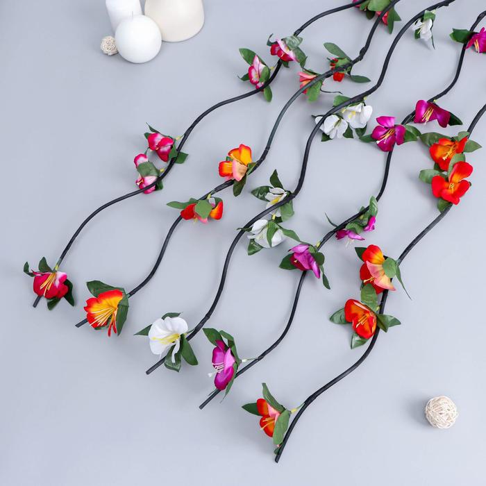 Декор ветка "Лоза с яркими цветами" (фасовка 5 шт, цена за 1шт) 150 см микс
Декор ветка "Лоза с яркими цветами" (фасовка 5 шт, цена за 1шт) 150 см микс