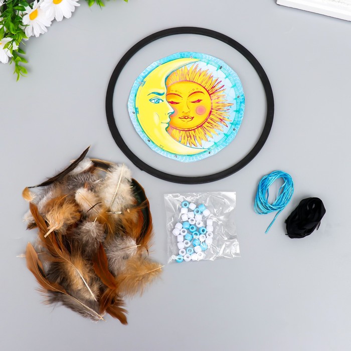 Набор для изготовления ловца снов "День/ночь" 20х20 см
Набор для изготовления ловца снов "День/ночь" 20х20 см