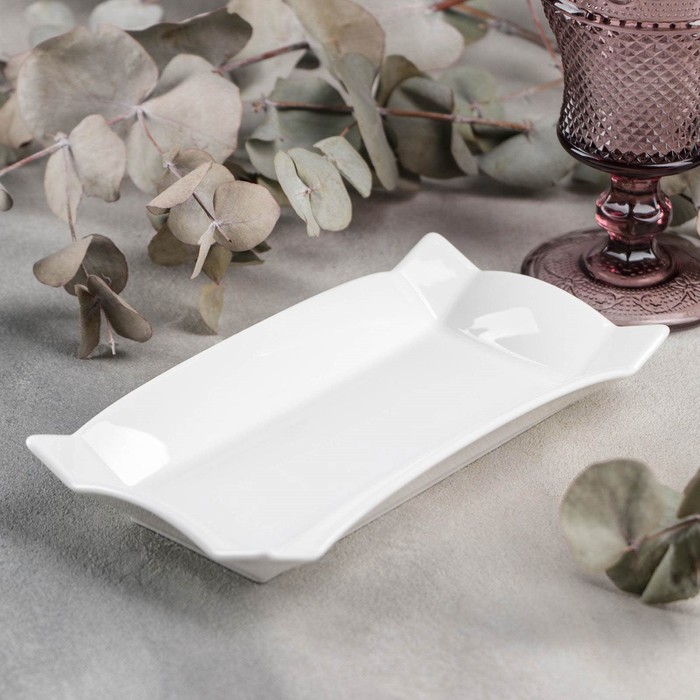 Блюдо фарфоровое Emily, 19,5×10 см
Блюдо фарфоровое Emily, 19,5×10 см