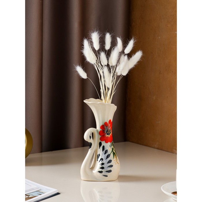 Ваза керамическая "Лебедь", настольная, белая, с цветами, 21 см, микс 
Ваза керамическая "Лебедь", настольная, белая, с цветами, 21 см, микс
