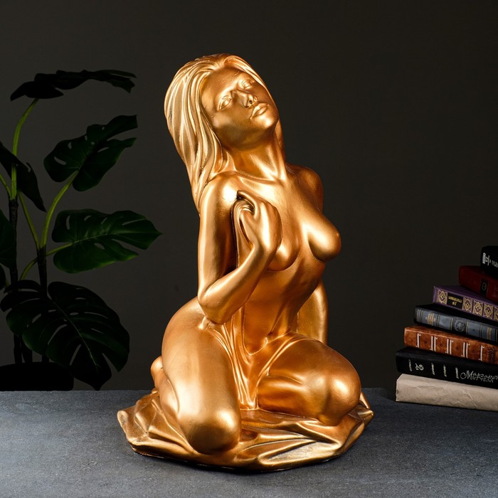 Фигура "Анжелика" 40х40х62см
Фигура "Анжелика" 40х40х62см