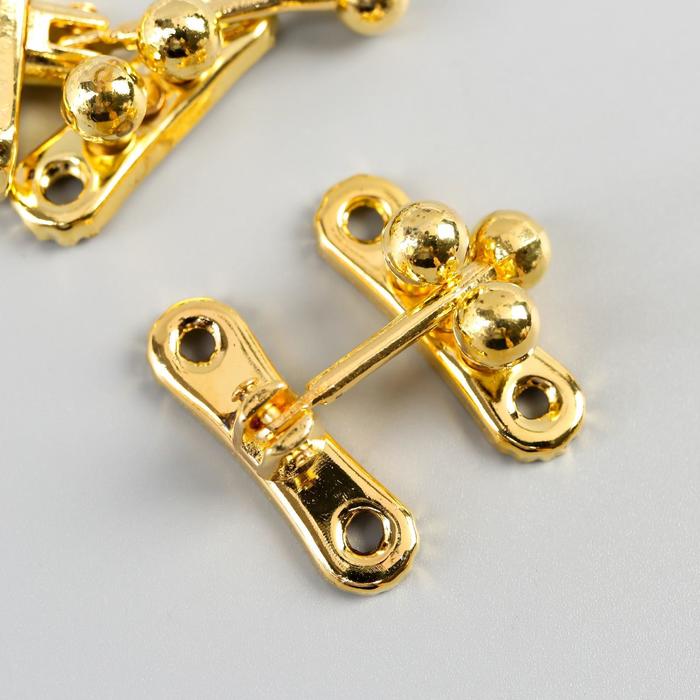 Замок металл для шкатулки "Молоточек" золото набор 2 шт 2,7х2,8 см
Замок металл для шкатулки "Молоточек" золото набор 2 шт 2,7х2,8 см