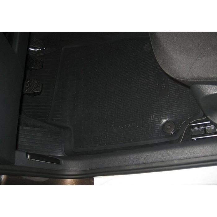 Коврики салона Rival для Volkswagen Polo V седан 2010-2015 2015-н.в., полиуретан, с крепежом, с перемычкой, 5 шт., 15804003
Коврики салона Rival для Volkswagen Polo V седан 2010-2015 2015-н.в., полиуретан, с крепежом, с перемычкой, 5 шт., 15804003