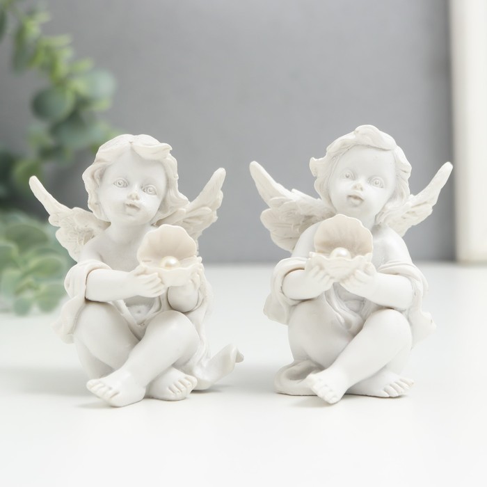 фото Сувенир полистоун "ангелочек с жемчужиной в раковине" микс 7,5х5,8х7 см