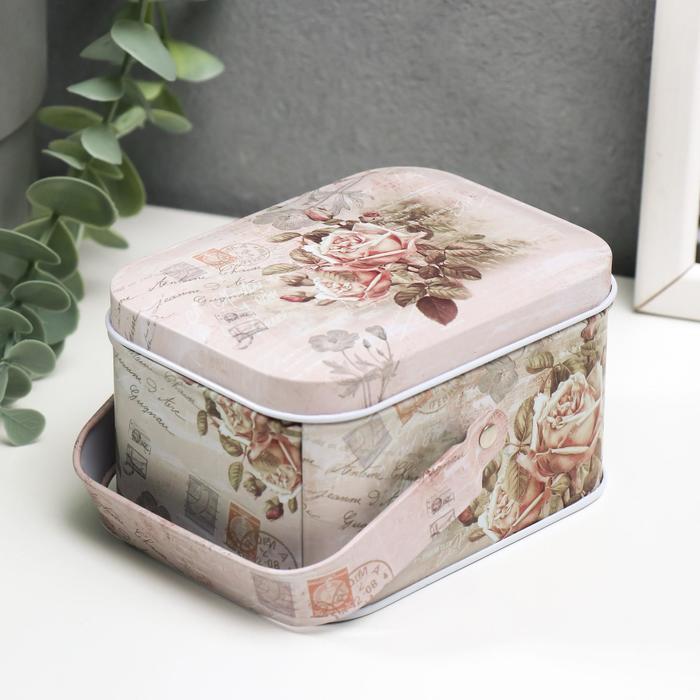 Шкатулка металл с ручкой "Розы. Ретро" 6,5х10,5х8 см
Шкатулка металл с ручкой "Розы. Ретро" 6,5х10,5х8 см