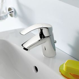 Смеситель для раковины GROHE Eurosmart 2015, гибкая подводка, гладкий корпус, S-Size
Смеситель для раковины GROHE Eurosmart 2015, гибкая подводка, гладкий корпус, S-Size