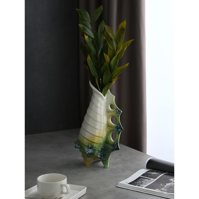 Ваза керамическая "Ракушка", настольная, зелёная, 36 см 
Ваза керамическая "Ракушка", настольная, зелёная, 36 см