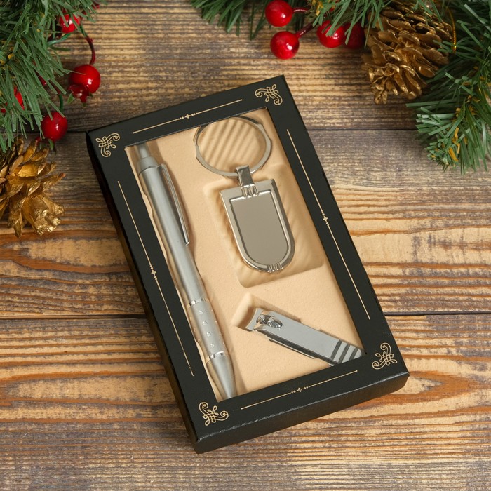 Набор подарочный 3в1 (ручка, кусачки, брелок)
Набор подарочный 3в1 (ручка, кусачки, брелок)