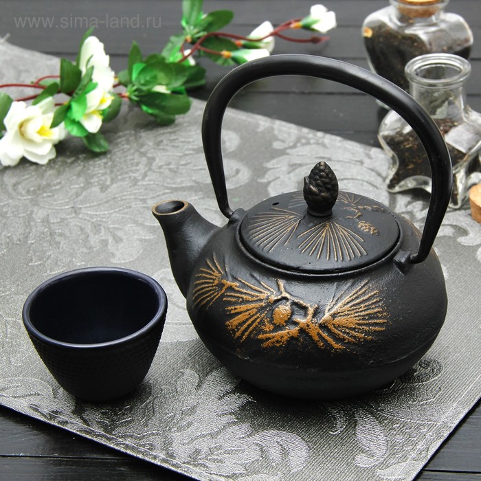 фото Чайник с ситом 500 мл "циру. золото", цвет черный