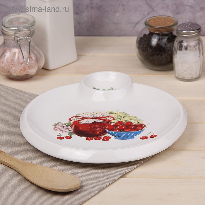 Блюдо фарфоровое круглое с соусником Доляна «Вишнёвое варенье», 22,5×20×2 см, цвет белый
Блюдо фарфоровое круглое с соусником Доляна «Вишнёвое варенье», 22,5×20×2 см, цвет белый