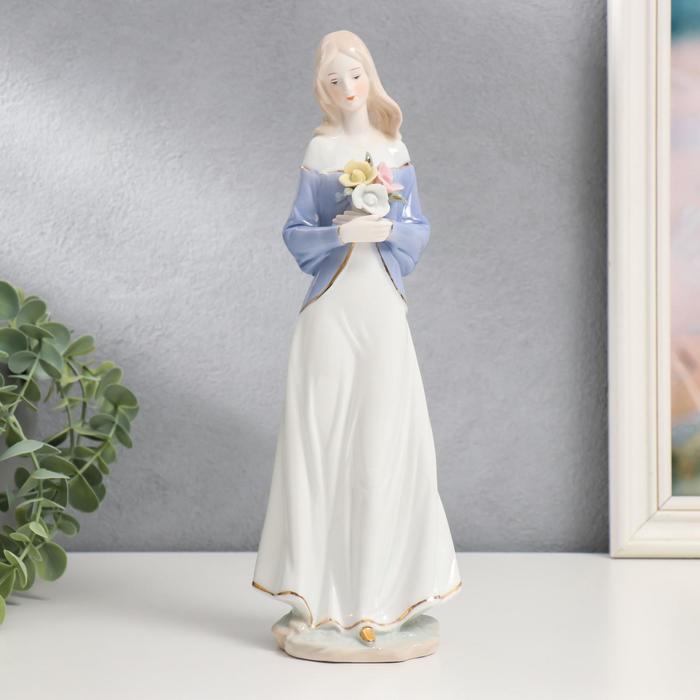 Сувенир керамика "Девушка с букетом" 30х10х9 см
Сувенир керамика "Девушка с букетом" 30х10х9 см