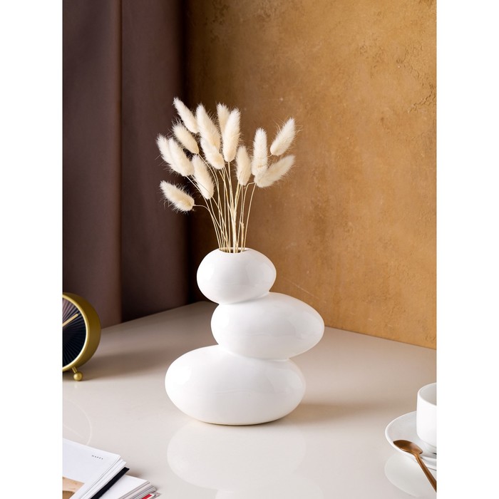 Ваза керамическая "Сбалансированные камни", настольная, белая, 20 см
Ваза керамическая "Сбалансированные камни", настольная, белая, 20 см