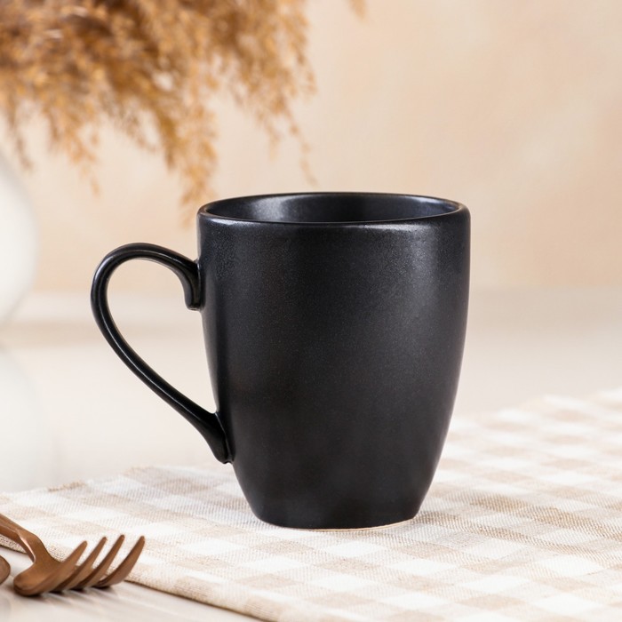 Кружка "Европа", чёрная, матовая, керамика, 0.3 л, ручка микс, 1 сорт
Кружка "Европа", чёрная, матовая, керамика, 0.3 л, ручка микс, 1 сорт