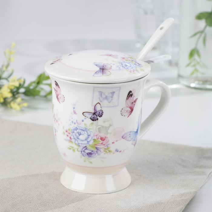 Кружка «Бабочки», 300 мл, с ситом, ложкой и крышкой
Кружка «Бабочки», 300 мл, с ситом, ложкой и крышкой