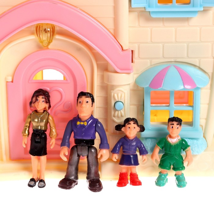 Дом для кукол «Большая семья» с мебелью и аксессуарами, световые и звуковые эффекты
Дом для кукол «Большая семья» с мебелью и аксессуарами, световые и звуковые эффекты