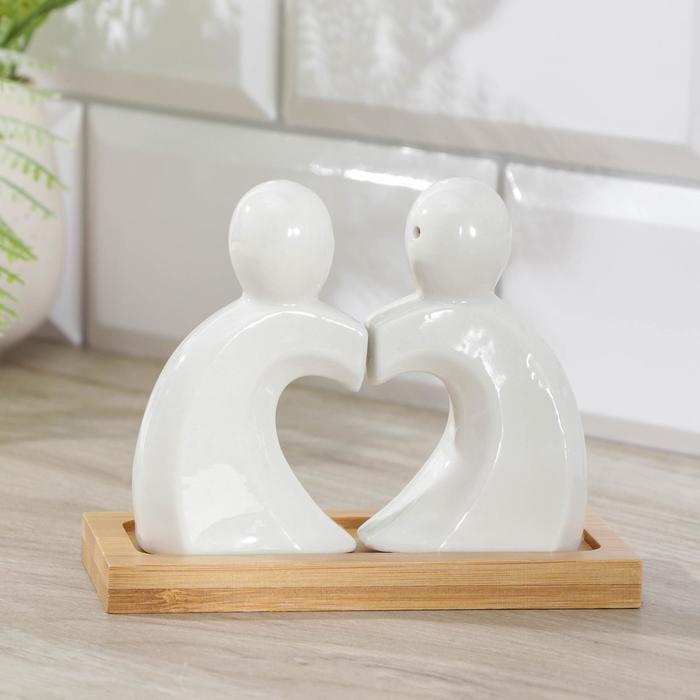 Набор для специй «Эстет Влюблённость», 2 предмета: солонка, перечница, 50 мл
Набор для специй «Эстет Влюблённость», 2 предмета: солонка, перечница, 50 мл