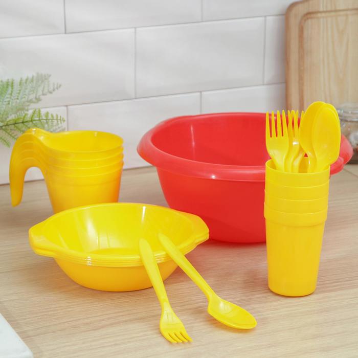 Набор посуды «Праздничный»: 4 стакана, 4 кружки, 4 тарелки, миска 3,5 л, 4 вилки, 4 ложки, цвет МИКС
Набор посуды «Праздничный»: 4 стакана, 4 кружки, 4 тарелки, миска 3,5 л, 4 вилки, 4 ложки, цвет МИКС