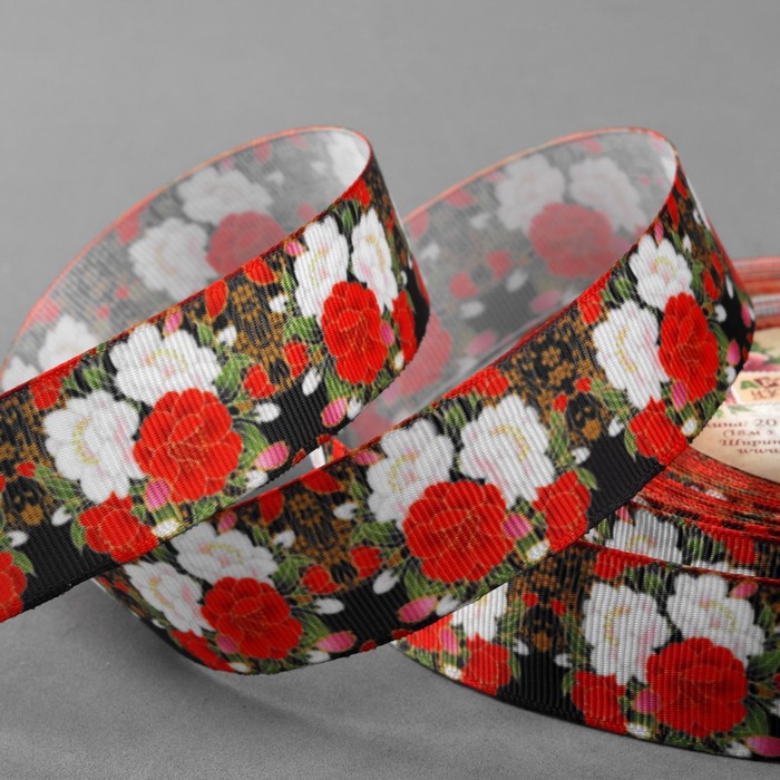 Лента репсовая «Цветы», 25 мм, 18 ± 1 м, разноцветная
Лента репсовая «Цветы», 25 мм, 18 ± 1 м, разноцветная