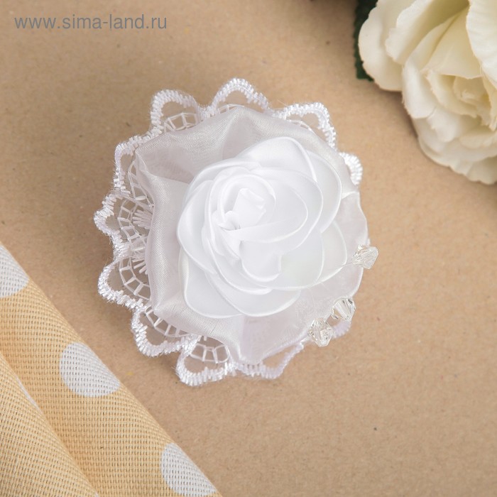 Бант для девочек с резинкой "Белая роза", 7 см
Бант для девочек с резинкой "Белая роза", 7 см