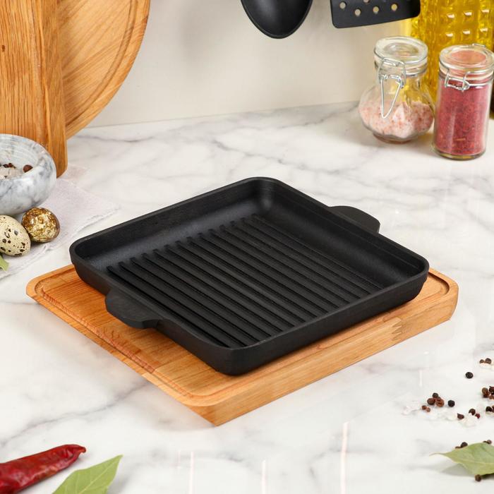 Сковорода чугунная квадратная гриль "ХОРЕКА" с подставкой, 180 х 180 х 25 мм, ТМ BRIZOLL
Сковорода чугунная квадратная гриль "ХОРЕКА" с подставкой, 180 х 180 х 25 мм, ТМ BRIZOLL