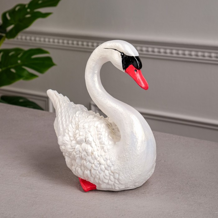 Копилка "Лебедь", перламутровая, гипс, 23 см
Копилка "Лебедь", перламутровая, гипс, 23 см