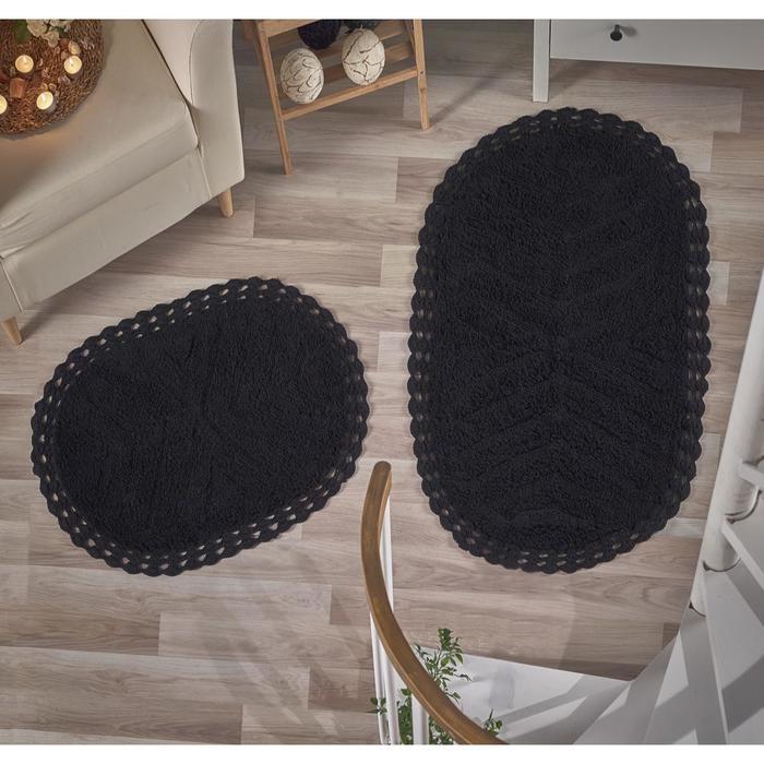 Набор ковриков Cross, размер 60х100 см, 50х70 см, цвет чёрный
Набор ковриков Cross, размер 60х100 см, 50х70 см, цвет чёрный