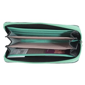 Кошелёк женский на молнии, 3 отдела для купюр, для кредитных карт, цвет чёрный
Кошелёк женский на молнии, 3 отдела для купюр, для кредитных карт, цвет чёрный