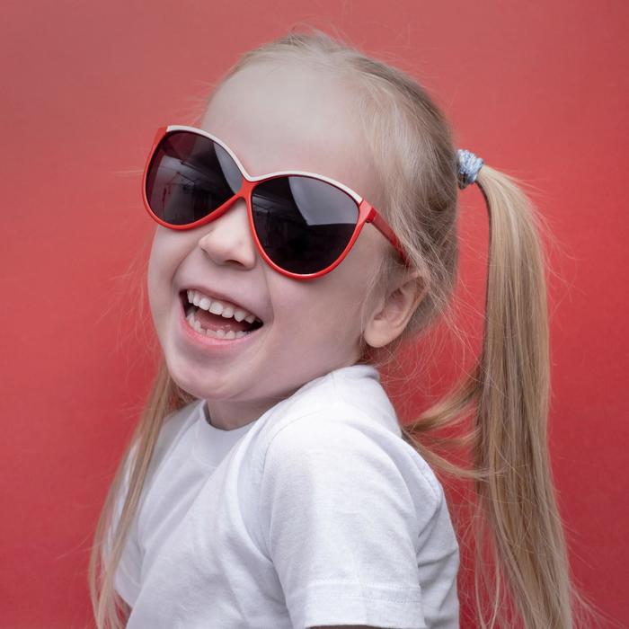 фото Очки солнцезащитные детские "модница", микс, белая вставка, 13 × 12.5 × 5.5 см