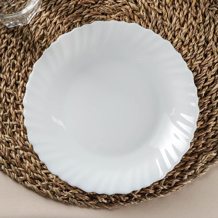 Тарелка десертная Feston, d=19 см 
Тарелка десертная Feston, d=19 см