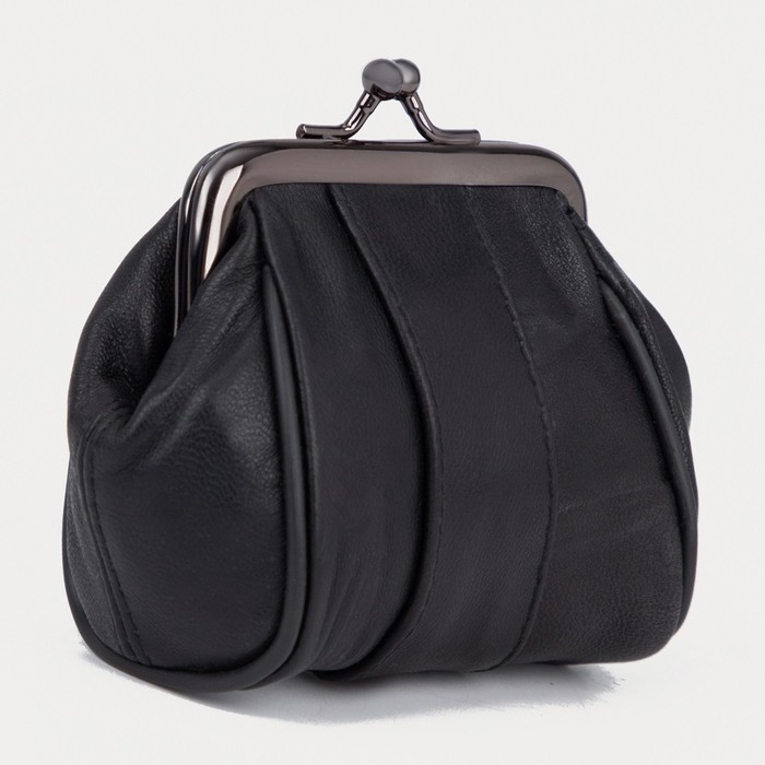 фото Косметичка на фермуаре, цвет чёрный